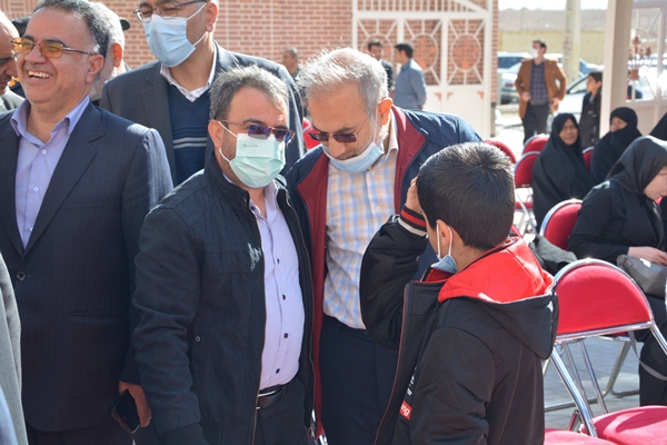 افتتاح و بهره برداری از پروژه 24 واحدی خیرین مسکن ساز شهرستان بروجن با اعتباری بالغ بر 40 میلیارد تومان افتتاح و بهره برداری از پروژه 24 واحدی خیرین مسکن ساز شهرستان بروجن با اعتباری بالغ بر 40 میلیارد تومان