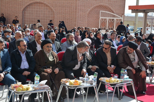 افتتاح و بهره برداری از پروژه 24 واحدی خیرین مسکن ساز شهرستان بروجن با اعتباری بالغ بر 40 میلیارد تومان افتتاح و بهره برداری از پروژه 24 واحدی خیرین مسکن ساز شهرستان بروجن با اعتباری بالغ بر 40 میلیارد تومان