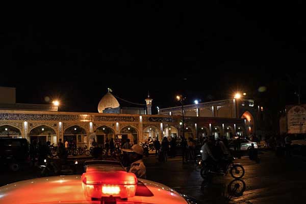 عکس و فیلم | حمله تروریستی در حرم شاهچراغ (ع) شیراز | در حال بروزرسانی