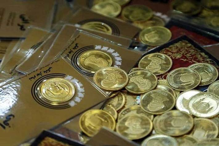 کارشناس و فعال بازار طلا گفت: قیمت انواع سکه و طلا در هفته‌های گذشته ثابت بود، اما در روزهای پایانی هفته شاهد رشد قیمت‌ها بودیم و حباب سکه با ۱۰۰ هزار تومان افزایش به یک میلیون و ۸۰۰ هزار تومان رسید.
