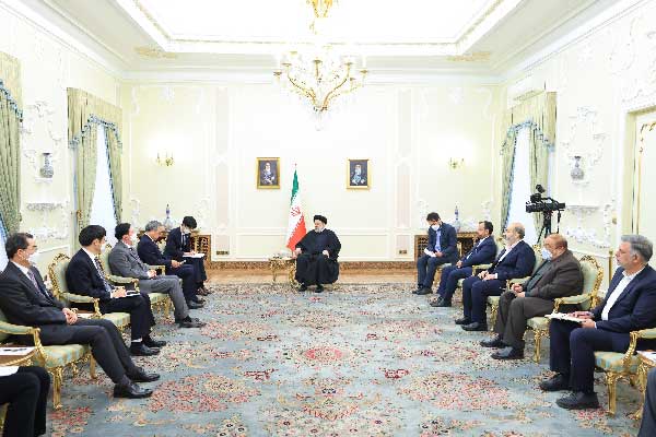 برخی مواضع رئیس جمهور چین موجب گلایهمندی ملت و دولت ایران شد برخی مواضع رئیس جمهور چین موجب گلایهمندی ملت و دولت ایران شد
