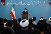 روشنفکر واقعی به‌موقع مخاطرات را شناسایی و با شجاعت هشدارهای لازم را ارائه می‌دهد
