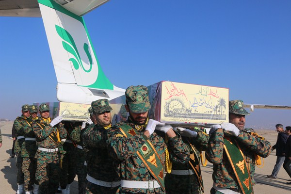 ورود 5 شهید گمنام به شهرکرد مرکز استان چهار محال و بختیاری ورود 5 شهید گمنام به شهرکرد مرکز استان چهار محال و بختیاری