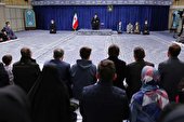 گزارش تصویری | دیدار خانواده شهدای حادثه‌ تروریستی شاهچراغ شیراز با رهبر انقلاب