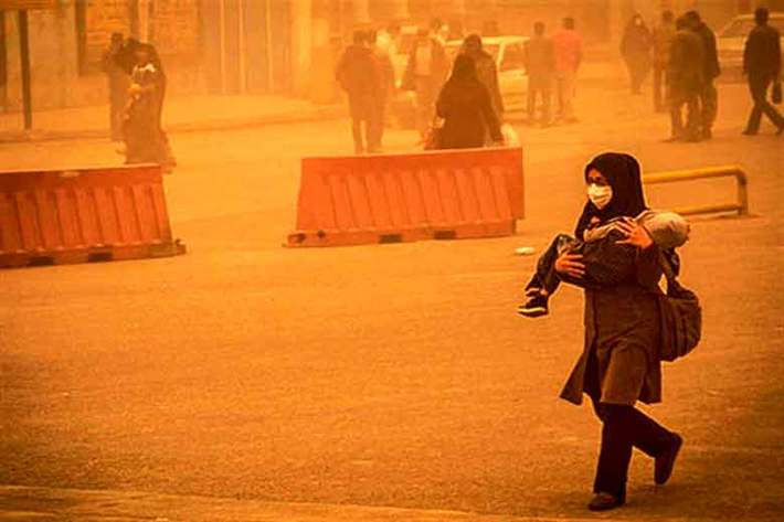 کودکان قربانیان بی‌‌دفاع آلودگی هوا | گزارش یک میلیون مرده‌زایی در سال