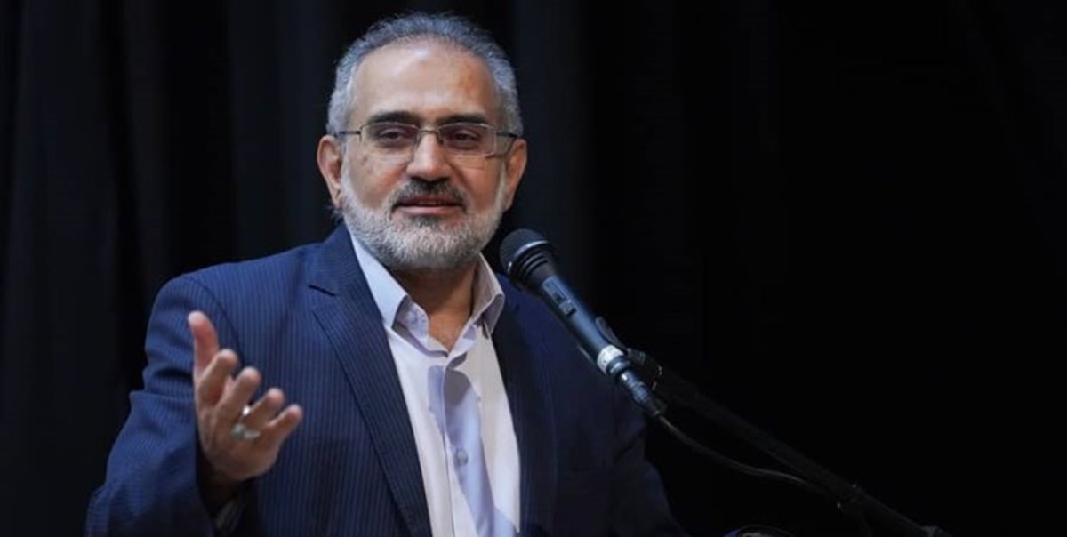 حسینی: دولت پذیرای انتقادات سازنده است | اقتصاددانان برای رشد تولید و مهار تورم پیشنهاد دهند
