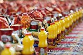 توزیع 850 بسته معیشتی بین نیازمندان شهرستان ابرکوه