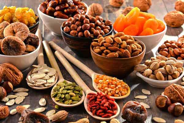 حد مجاز مصرف آجیل و میوه | تغییر رژیم غذایی در مهمانی‌ | راهکار پیشگیری از اضافه وزن در تعطیلات