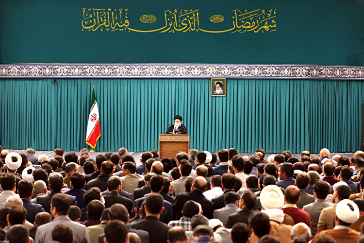 گزارش تصویری | محفل انس با قرآن با حضور رهبر انقلاب