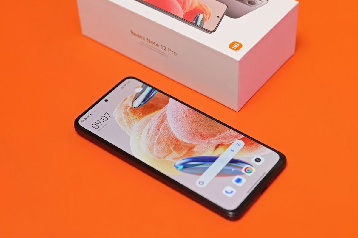 معرفی بهترین گوشی های میان رده 2023 معرفی بهترین گوشی های میان رده 2023