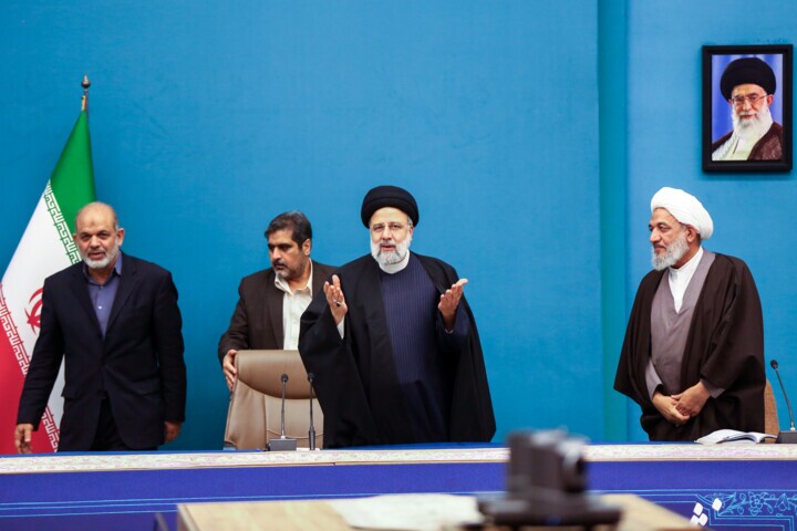 رئیس جمهور: دولت سیزدهم سعه صدر بالایی در برابر انتقادات داشته است رئیس جمهور: دولت سیزدهم سعه صدر بالایی در برابر انتقادات داشته است