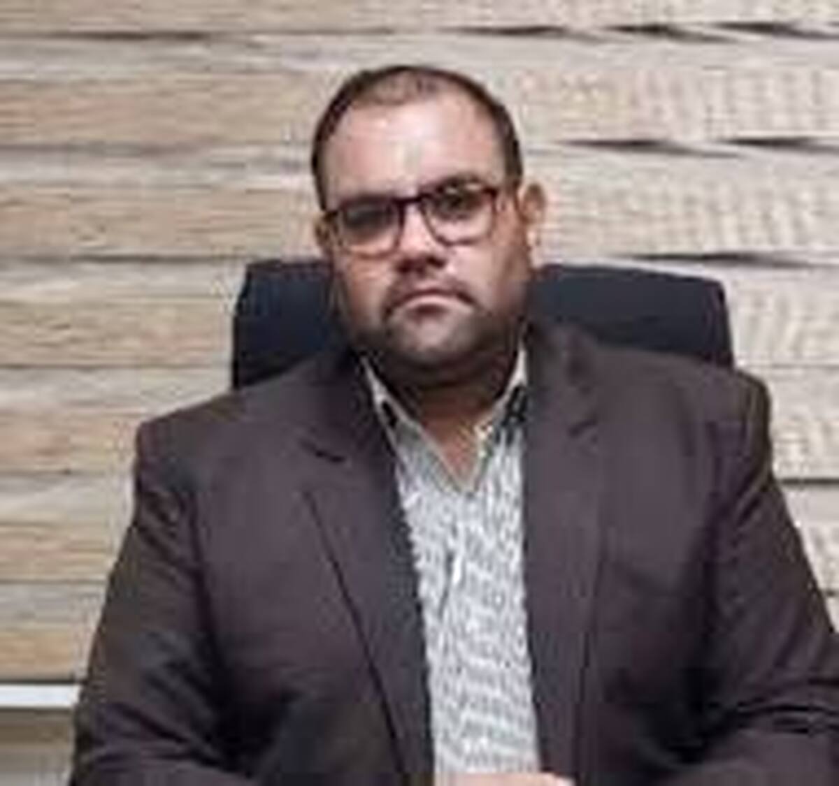 خرم آباد-جام جم آنلاین- مدیرعامل شرکت آبفا لرستان گفت: از ابتدای سال جاری تاکنون ۸۰۰۰ انشعاب غیرمجاز آب تبدیل به انشعاب مجاز شده است