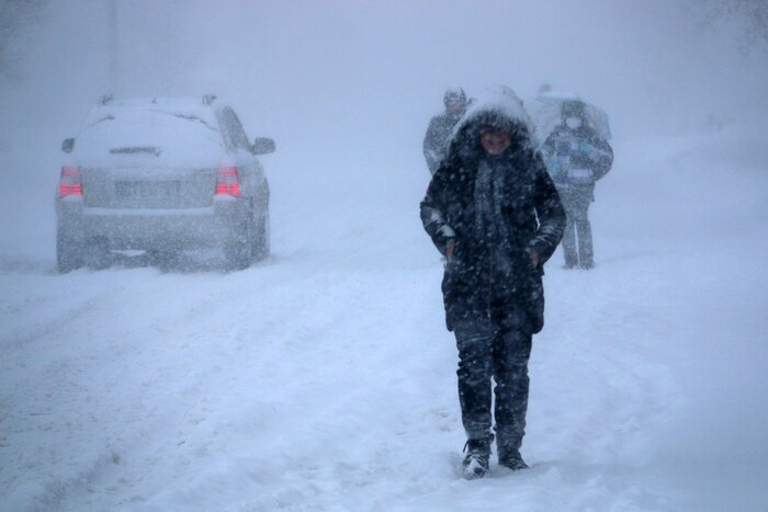 بارش برف بیش از 60 سانتیمتری ادارههای استان اردبیل را تعطیل کرد بارش برف بیش از 60 سانتیمتری ادارههای استان اردبیل را تعطیل کرد