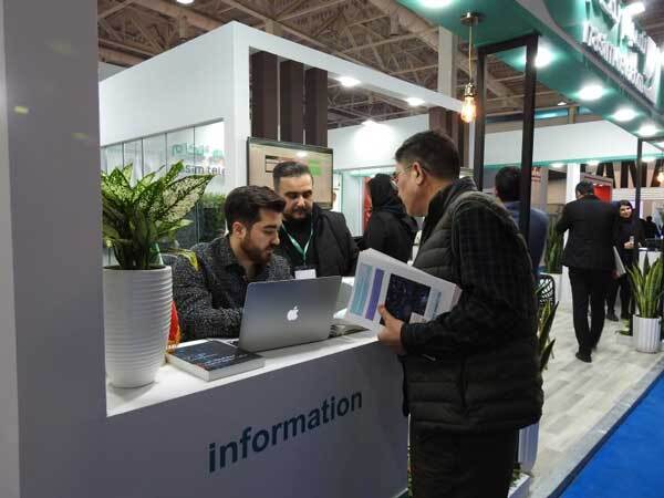 تلفن ابری با هوش مصنوعی چه کمکی به بیزینس ها می کند