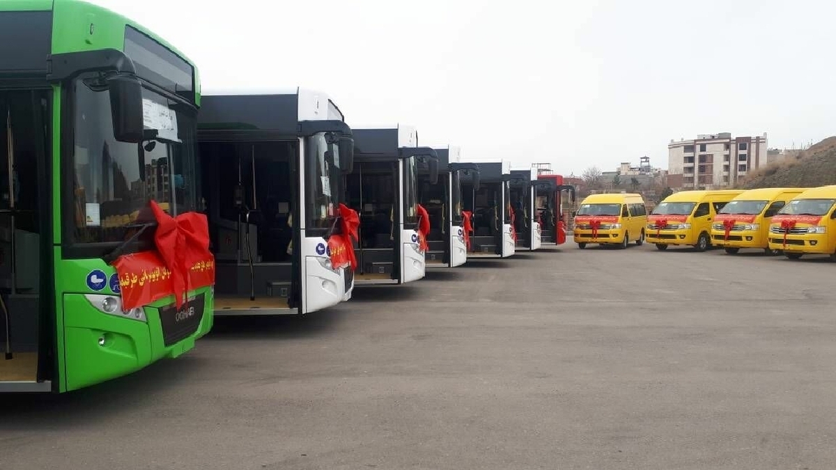 دبیر پارلمان محلی قزوین گفت: شهرداری قزوین در بودجه سال آینده خرید اتوبوس‌های برقی برای استفاده در ناوگان حمل و نقل عمومی این شهر را لحاظ کند.