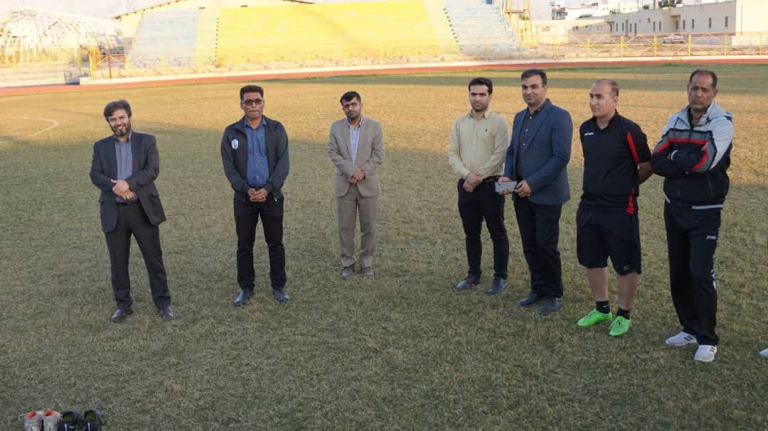 برای شادی مردم و سربلندی دیارمان با تمام توان بجنگید