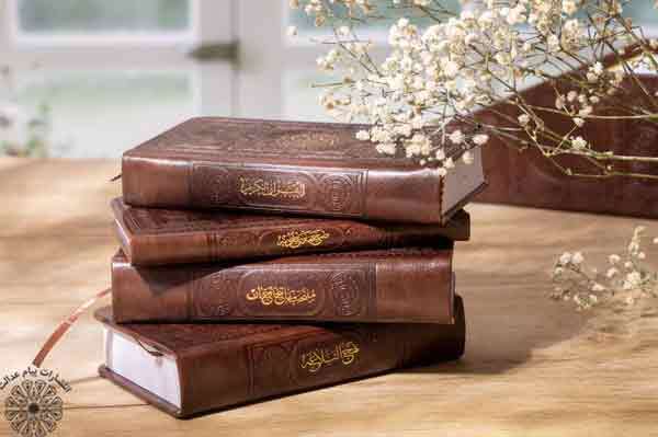 نهج البلاغه و هر آن چیزی که باید در مورد آن بدانیم نهج البلاغه و هر آن چیزی که باید در مورد آن بدانیم