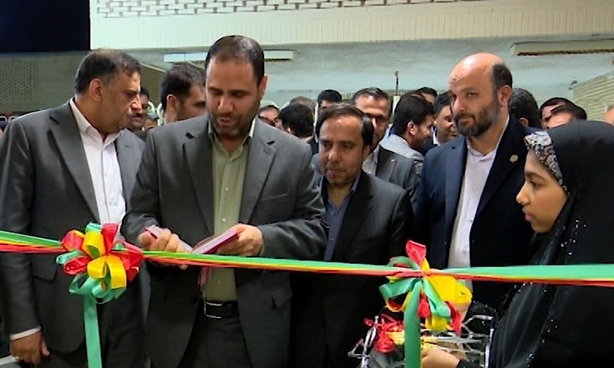 سالن کنفرانس کانون فرهنگی - هنری غدیر آموزش و پرورش استان به بهره برداری رسید.