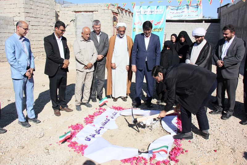 کلنگ ساخت کتابخانه عمومی روستای نظرآقا به زمین زده ‌شد