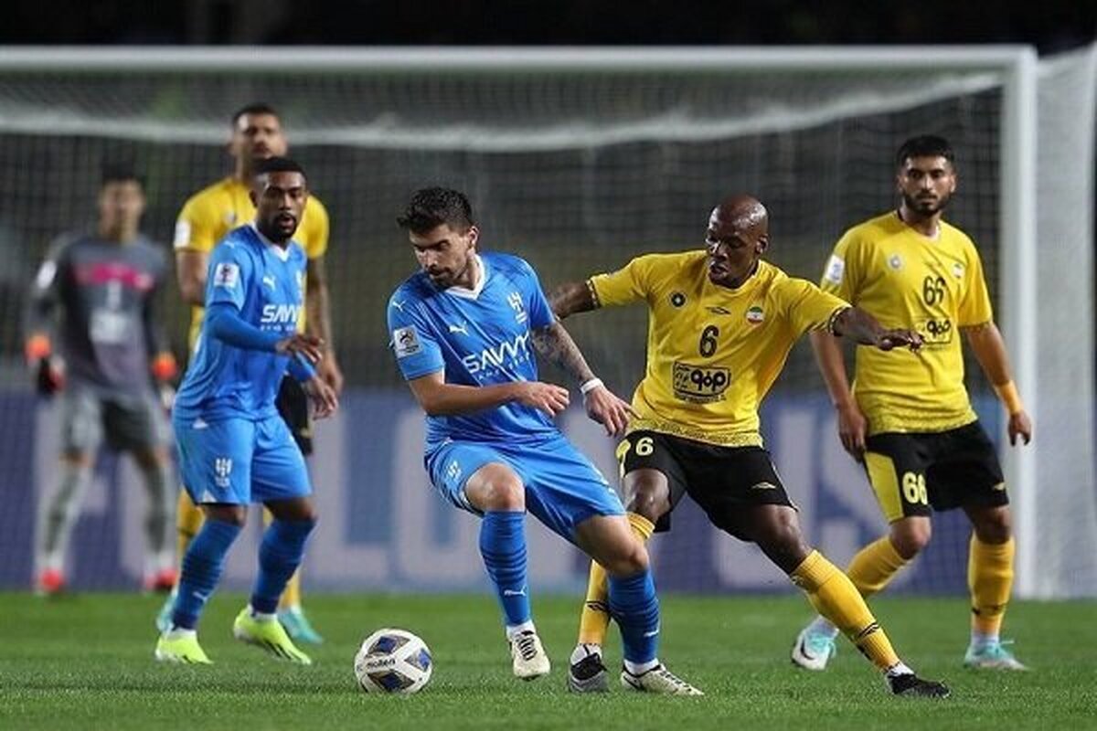 سپاهان و الهلال امشب (پنجشنبه) در چارچوب مرحله یک هشتم نهایی لیگ قهرمانان آسیا به مصاف هم رفته‌اند که این دیدار در نهایت با شکست ۳ بر یک سپاهان همراه بود.
