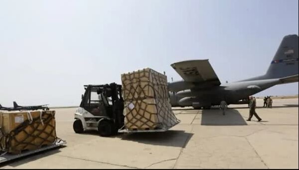 حزبالله: آمریکا در کنار یک محموله کمک به غزه، 100 هواپیمای حامل موشک میفرستد حزبالله: آمریکا در کنار یک محموله کمک به غزه، 100 هواپیمای حامل موشک میفرستد