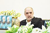 دبیر محفل ادبی قند پارسی، برنده‌ کتاب سال دفاع مقدس