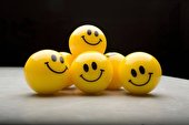 چگونه شاد‌تر باشیم؟