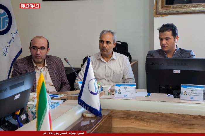 در حال حاضر ۱۰۰ درصد جمعيت شهري استان و ۴۳ روستا از آب لوله‌کشي سالم و بهداشتي بهره مند هستند