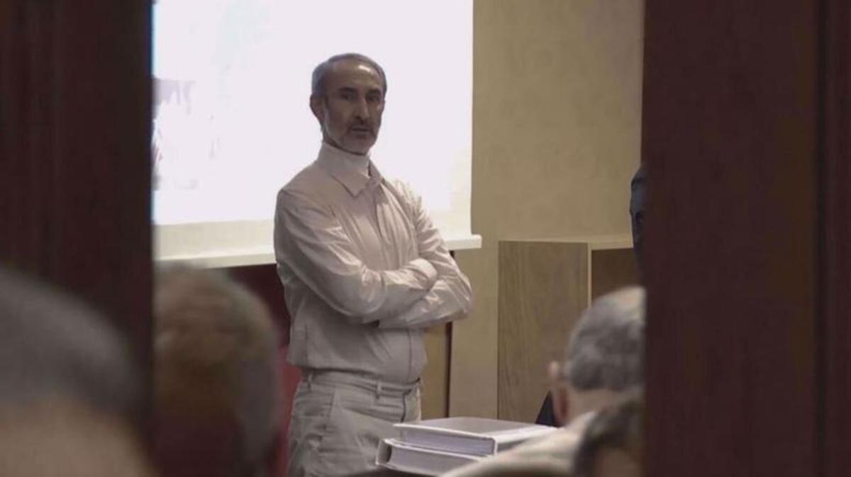 وکلای حمید نوری در دهمین جلسه دادگاه تجدید نظر ایرادات و اشکالات اساسی به روند بازداشت و محاکمه وی در سوئد وارد کردند.