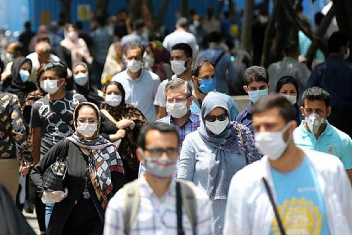 بنابر اعلام وزارت بهداشت، میزان رعایت دستورالعمل‌ های بهداشتی ضد کرونا در کشور به ۳۲.۹۱ درصد و میزان استفاده از ماسک به ۱۴.۴۰ درصد رسیده است.