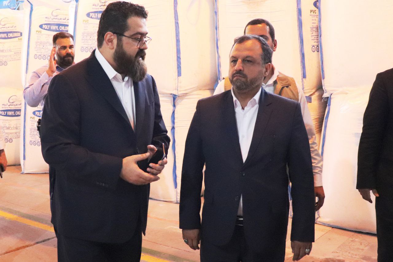 پیگیری طرح های توسعه هافمن در دیدار با وزیر امور اقتصادی و دارایی