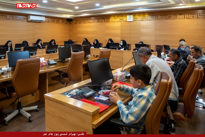 ما در بحث نشان حلال  اولین  رتبه را در کشور از آن خود کردیم ما در بحث نشان حلال  اولین  رتبه را در کشور از آن خود کردیم