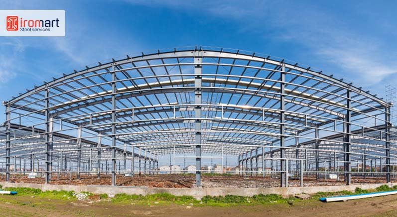 مزایا و معایب اسکلت فلزی چیست؟ بررسی هزینه‌ها، مقاومت و سهولت اجرا