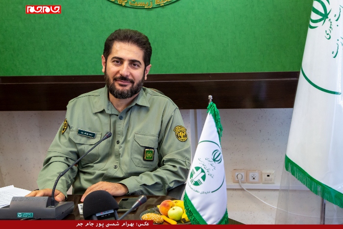 نشست خبری اصحاب قلم و رسانه با مسئول محیط زیست چهار محال و بختیاری نشست خبری اصحاب قلم و رسانه با مسئول محیط زیست چهار محال و بختیاری