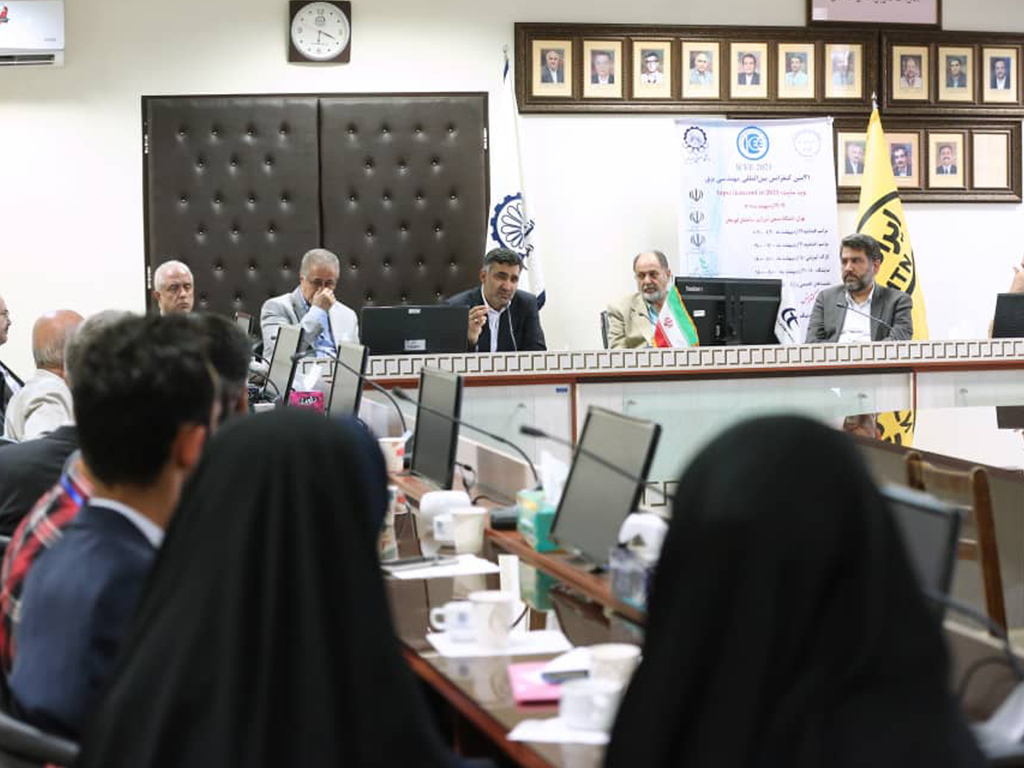 مدیرعامل ایرانسل: اپراتورها از بازیگران اصلی اقتصاد دیجیتال ایران هستند مدیرعامل ایرانسل: اپراتورها از بازیگران اصلی اقتصاد دیجیتال ایران هستند