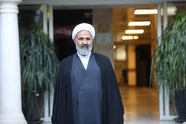 طرح صیانت را تبدیل به فحش سیاسی کردند | آذری جهرمی و واعظی باید پاسخگوی وضعیت کنونی اینترنت باشند طرح صیانت را تبدیل به فحش سیاسی کردند | آذری جهرمی و واعظی باید پاسخگوی وضعیت کنونی اینترنت باشند