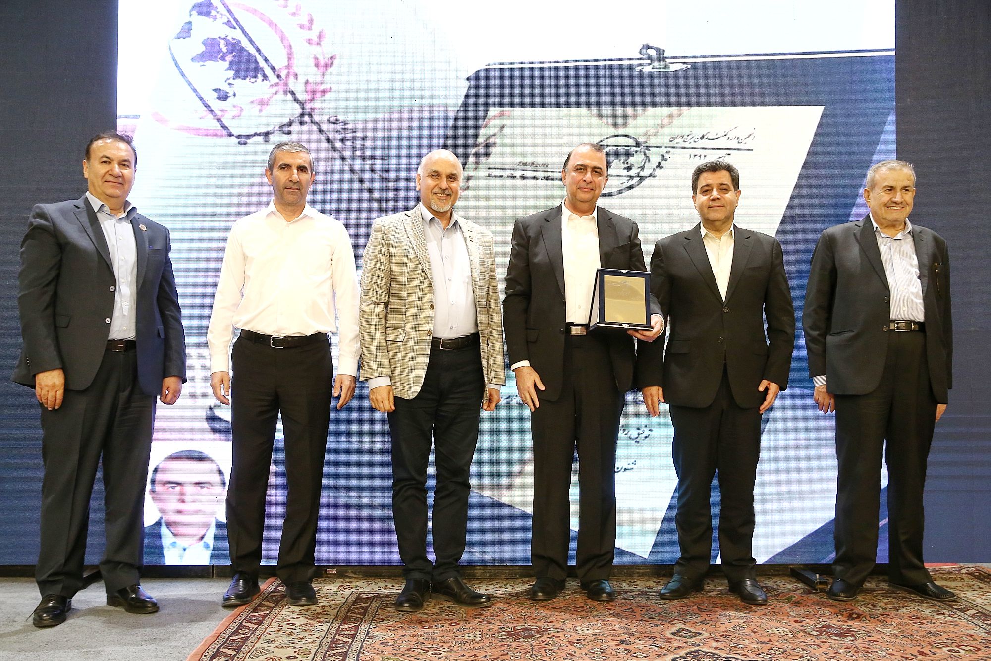 یازدهمين سالروز تاسيس انجمن واردکنندگان برنج یازدهمين سالروز تاسيس انجمن واردکنندگان برنج