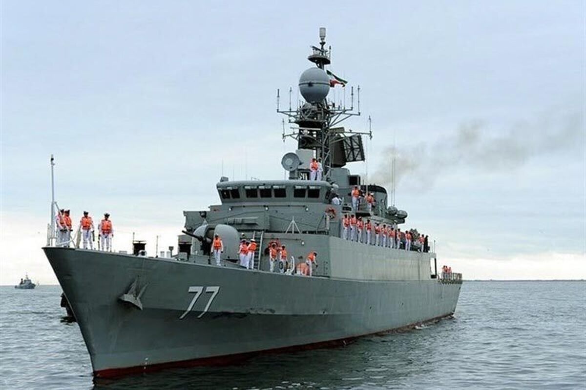 تصاویری از ناو جدید دماوند منتشر شده که حاکی از الحاق این شناور به نیروی دریایی ارتش در آینده نزدیک است.