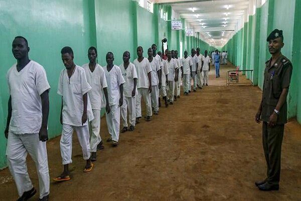۲۱ هزار زندانی خطرناک در سودان رها شدند