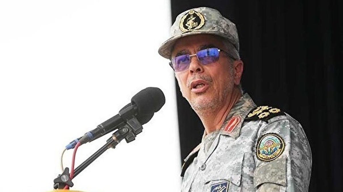 سردار سرلشکر باقری گفت: نیروی زمینی ارتش، سرنوشت نبرد‌های امروزی را رقم می‌زند و تاثیرگذاری قابل توجهی در حفظ تمامیت ارضی کشور دارد.