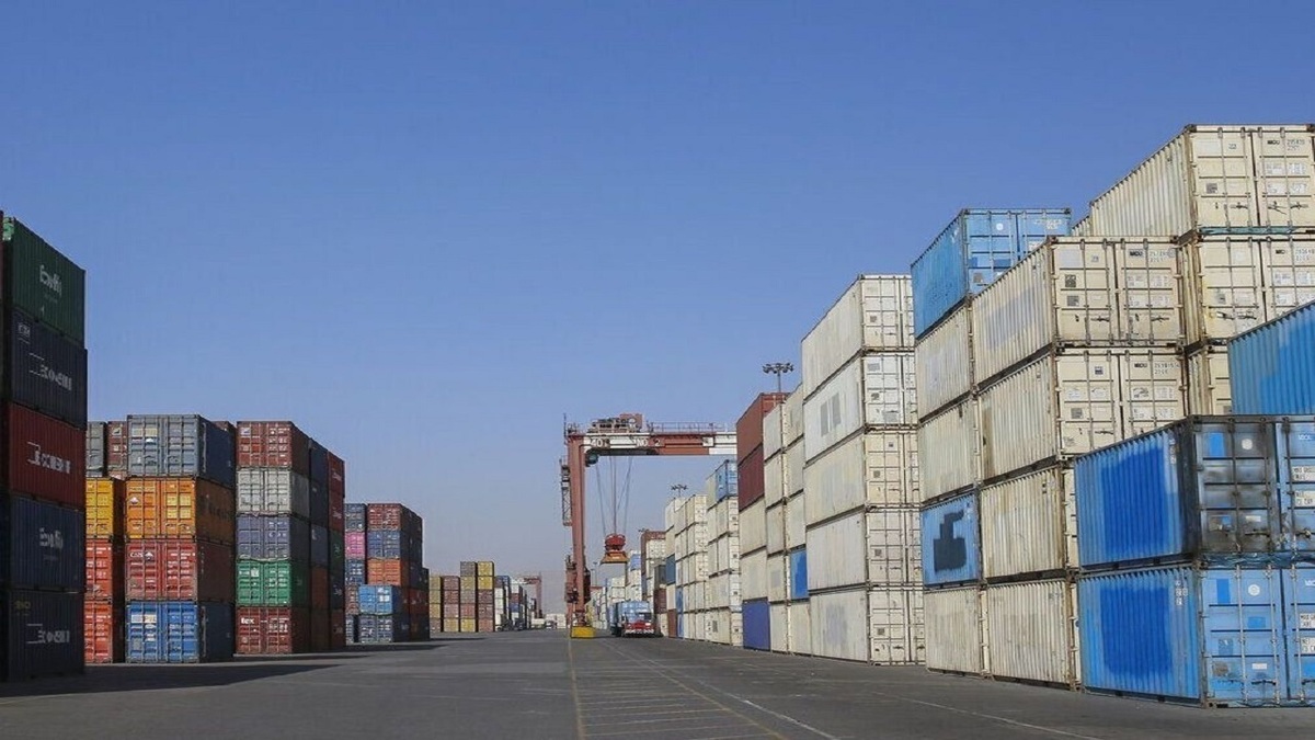 ۱۳۳ میلیون دلار کالا از قزوین به خارج صادر شد