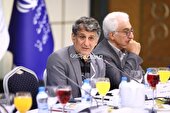 ارز چند نرخی مانع بزرگی در مسیر سرمایه گذاری است.