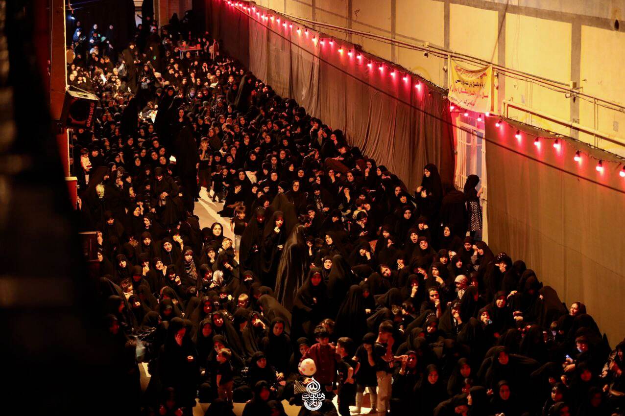 عکس | مردم ایران جواب کمپین‌ «سیاه نپوشید» ضدانقلاب را دادند