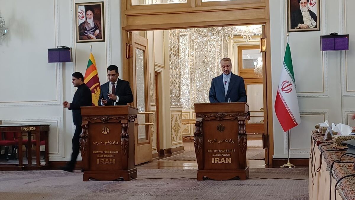 وزیر امور خارجه کشورمان گفت: ایران و سریلانکا در چارچوب موافقتنامه‌های موجود میان دو کشور توافق کردند نسبت به آزادسازی زندانیان در دو کشور با نگاه انسانی اقدام کنند.