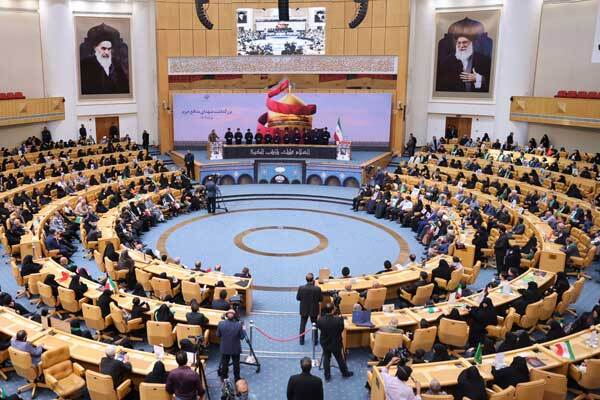 شهدای مدافع حرم، مظلوم، بابصیرت، زمان‌شناس و روشنفکران حقیقی جامعه هستند