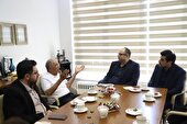  تولیدکنندگان موتور حرکت کشور هستند 