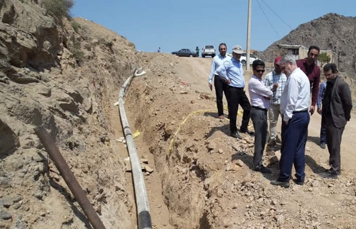 اعضای هیات مدیره شرکت گاز استان قزوین با حضور در منطقه طارم سفلی از پروژه گازرسانی به روستاهای محور چوقور بازدید کردند.