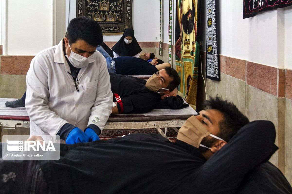 مدیرکل انتقال خون قزوین گفت: یک هزار و ۲۲۶ شهروند قزوینی در شب و روزهای تاسوعا و عاشورا خون خود را بیماران اهدا کردند.
