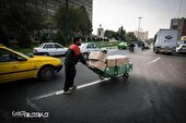 گزارش تصویری | گذران زندگی با چرخ های باربری