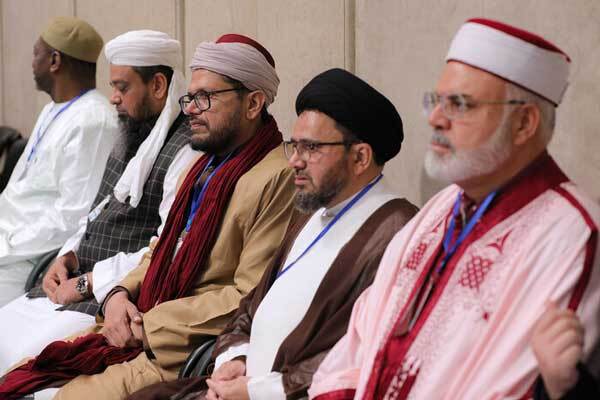 فراخوان مهم رهبر انقلاب برای پایان دادن به غارتگری زورگویان فراخوان مهم رهبر انقلاب برای پایان دادن به غارتگری زورگویان